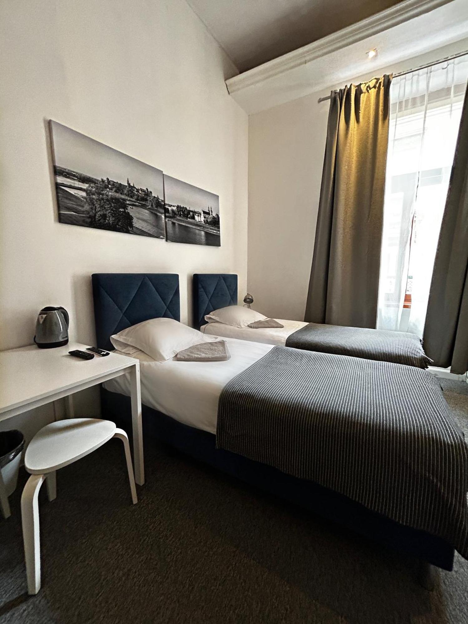 Harmony Aparthotel Краков Экстерьер фото