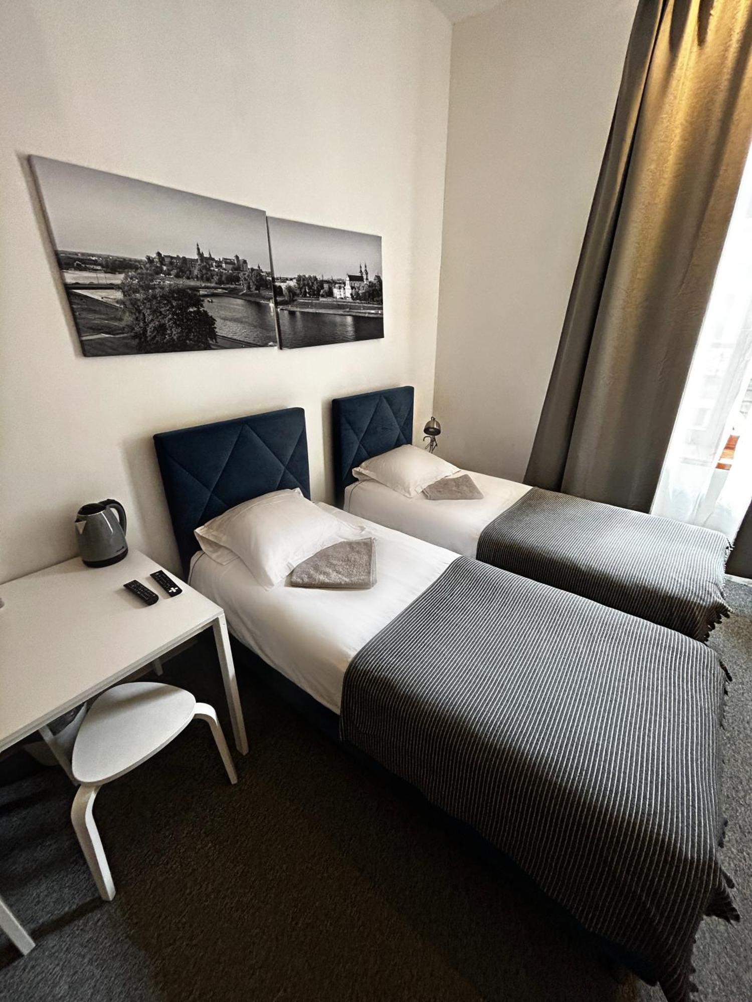 Harmony Aparthotel Краков Экстерьер фото