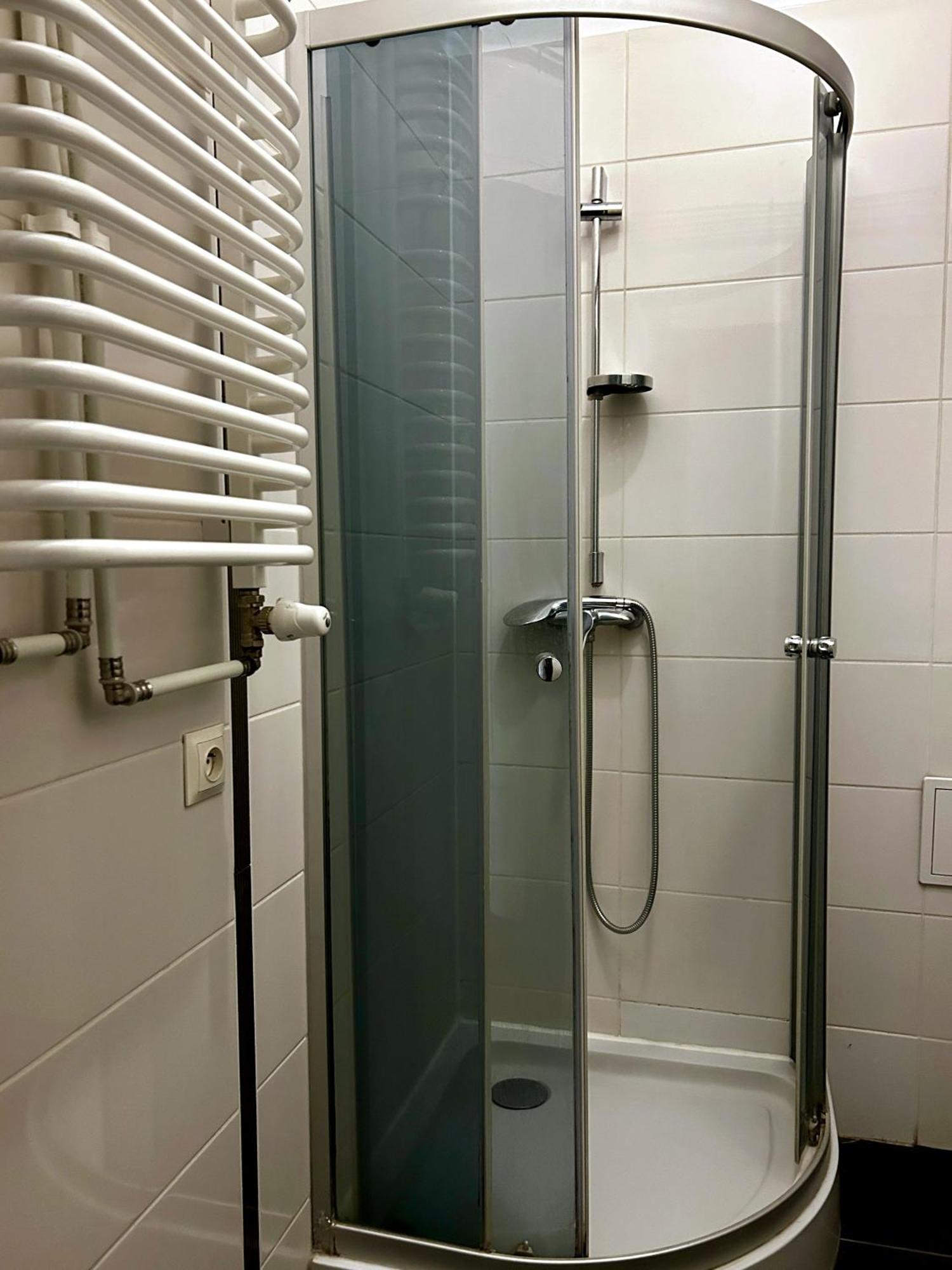 Harmony Aparthotel Краков Экстерьер фото